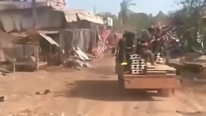 40 กว่าปีที่รอคอย ยึดบ้านหนองจานสำเร็จ อนาคตเตรียมซ่อมแซมบูรณะเป็นหมู่บ้าน