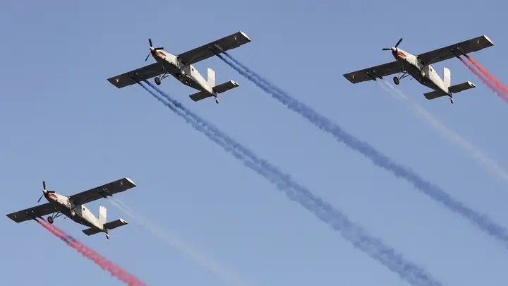 กองทัพอากาศจัดเต็ม แสดงการบิน (Air Show) เหนือน่านฟ้าดอนเมือง เนื่องในวันเด็กแห่งชาติ