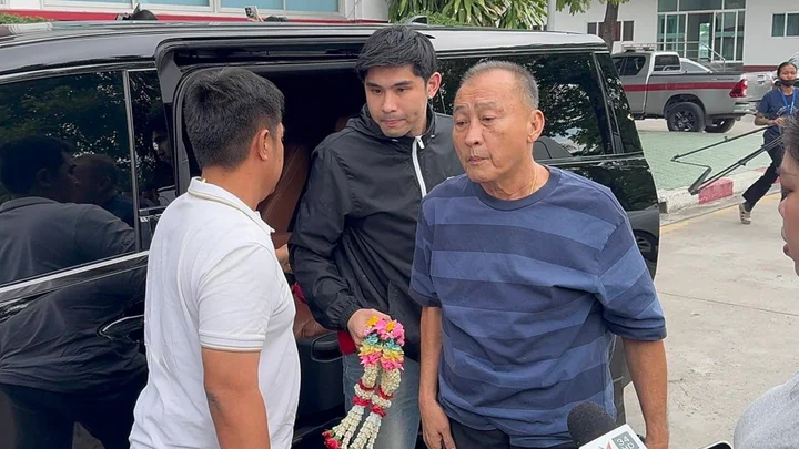 น้องลูกพีช BMW" พร้อมคุณพ่อ เตรียมพวงมาลัย ไหว้ขอโทษคู่กรณี