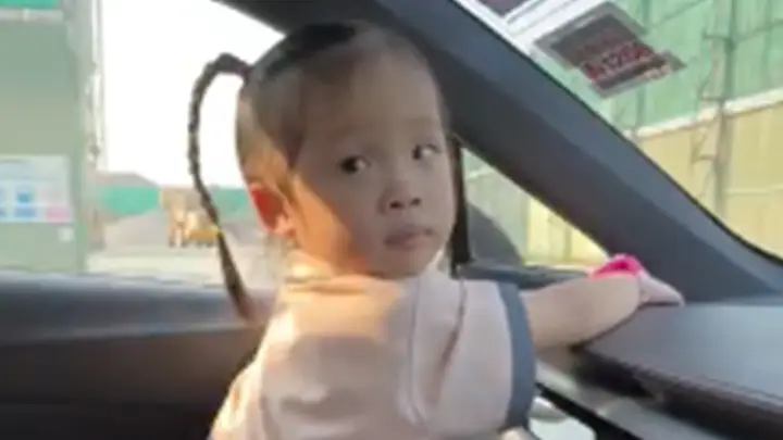 เมื่อเพื่อนถามว่าทำไมไม่มาตีแบต? ดูสภาพครับ... พ่อบ้านใจกล้า หรือจะสู้ลูกสาวขี้งอน