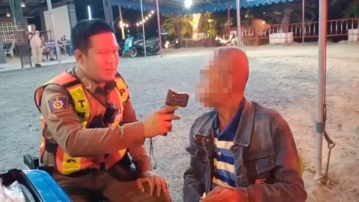 ตาโดนเรียกตรวจ เผยคิดถึงยายที่เสียแล้ว เมาจัดไปหาที่วัด